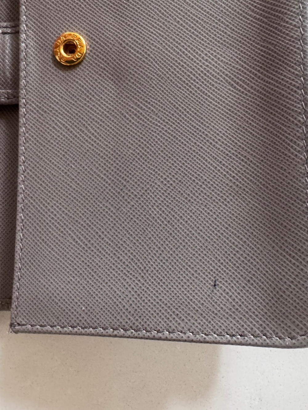 Authentic Prada Argilla Saffiano Leather Wristlet Wallet Clutch Taupe - Picture 10 of 11